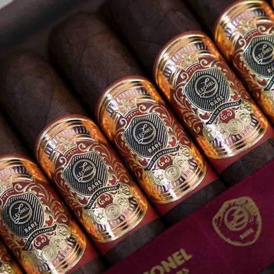 Хорошая цена Customized PVC 3D Embossed Gold Foil Cigar Labels with ISO9001:2008 Certification онлайн