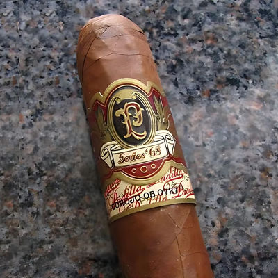 Хорошая цена Custom Self Adhesive 3D Embossed Gold Foil Cigar Label with ISO9001 Certification for Premium Branding онлайн